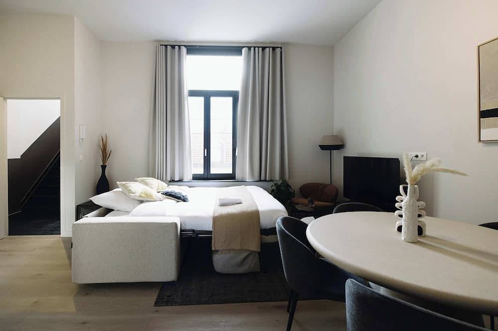 Ganze Wohnung, Bright 2-Bedroom Getaway for up to 6 Guests in Antwerpen, Antwerpen und Umgebung