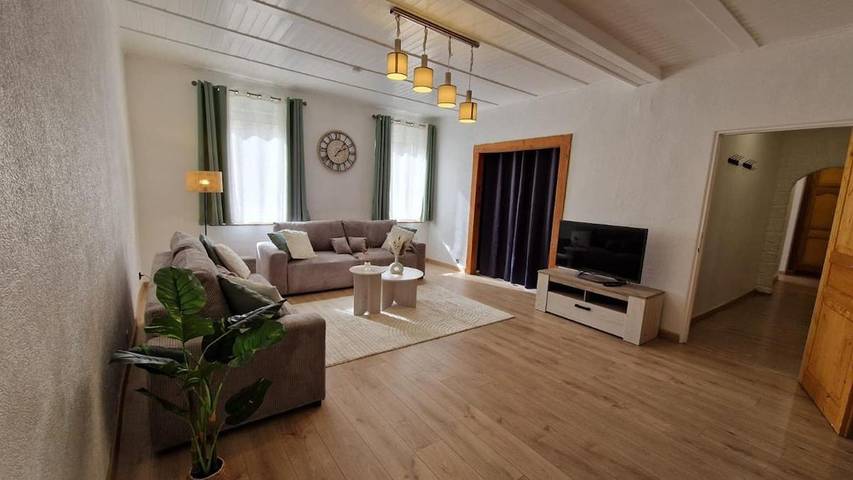 Appartement de vacances pour 8 personnes, avec balcon