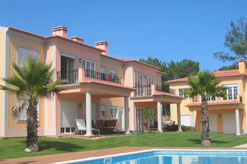Appartamento vacanze a Oeste a partire da 155€ a notte