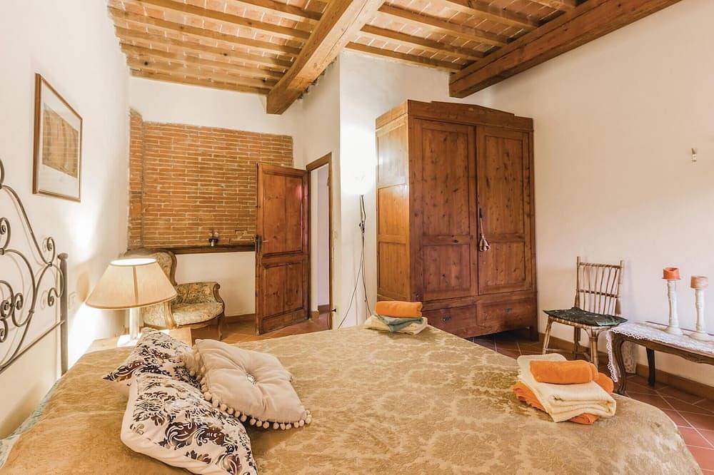 Prachtig huis met 5 slaapkamers in. in Crespina Lorenzana, Provincie Pisa