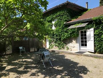 Gîte pour 2 personnes, avec terrasse et jardin dans le Tarn-et-Garonne