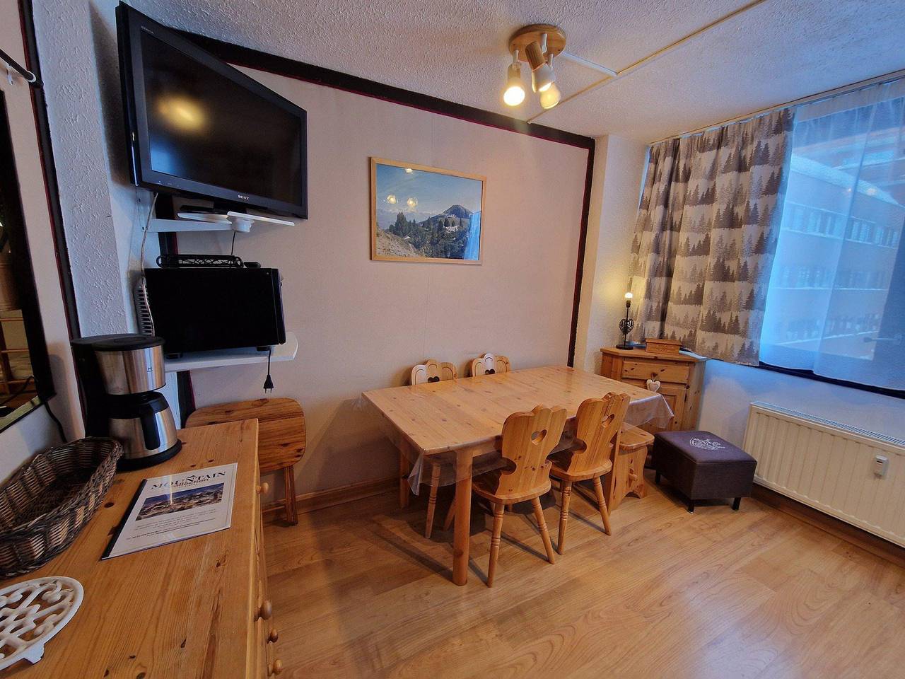 Appartement entier, La Résidence le Mont Blanc - Appartement 3 pièces 6 personnes (02) in Plagne Centre, La Plagne-Tarentaise