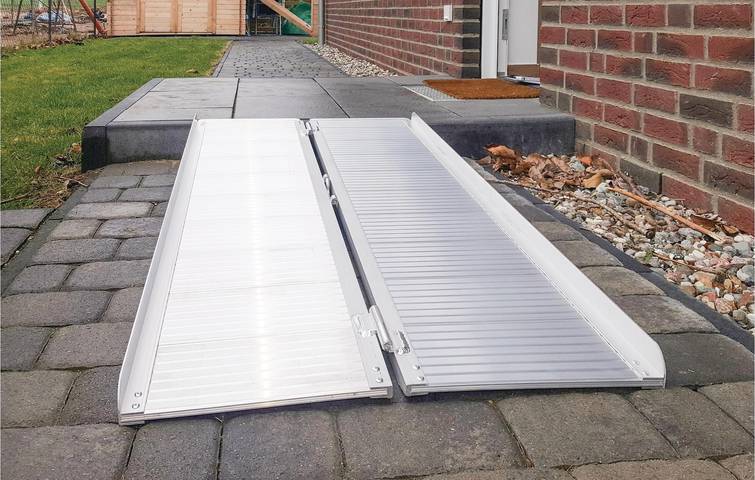 Ferienhaus für 8 Personen, mit Terrasse und Sauna in Neuburg - 4