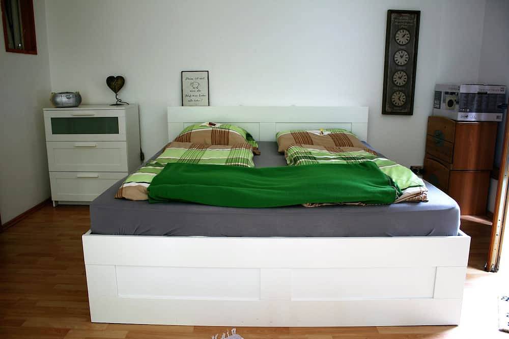 Ganze Wohnung, Gemütliches großzügiges Apartment in Höhr-Grenzhausen, Westerwald