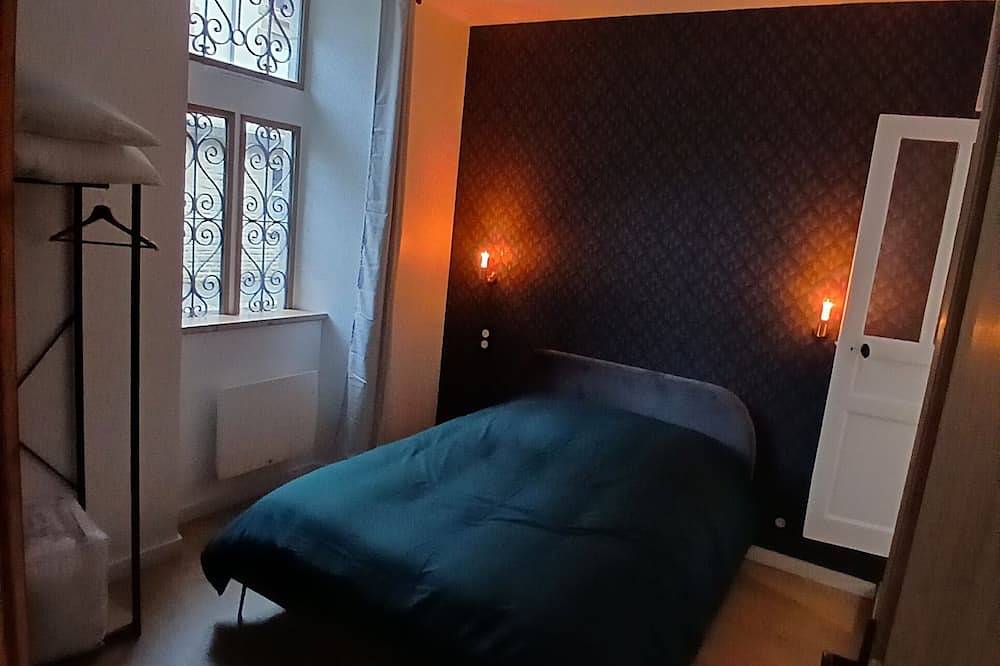 Apartamento entero, A 2 pas du Centre Appartement Chaleureux Lumineux in Fougères, Fougères-Vitré
