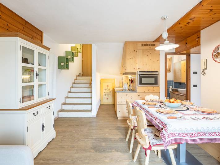 Appartamento per 4 persone, con balcone in Pozza di Fassa