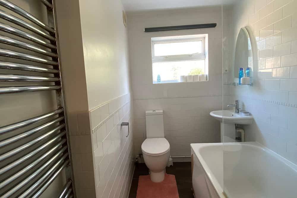 Beautiful, 5bed Family sized whole house whole house,<1mile from city centre in Colchester, Essex