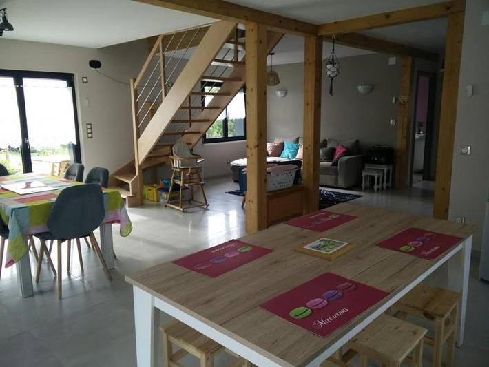 Location de vacances pour 6 personnes, avec Terrasse et Jardin dans Larivière