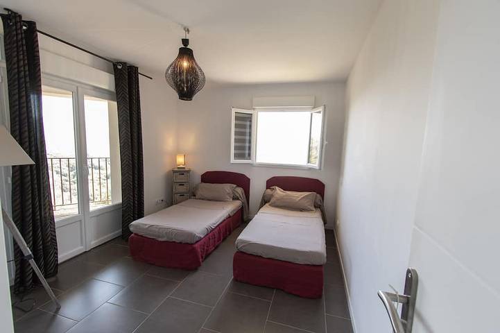 Appartement entier, New accommodation, summer kitchen, terrace, garden in Olmeto, Arrondissement de Sartène