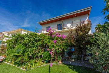 Holiday Apartment for 4 People in Crikvenica, Croatian Adriatic, Photo 1