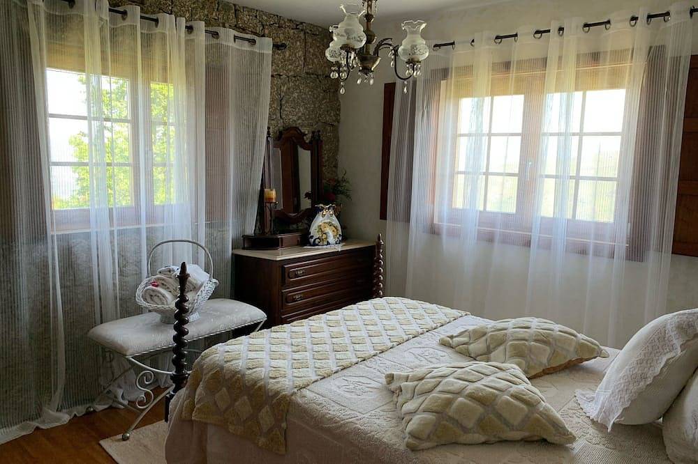 Geres albergue con piscina in Fafe, Distrito de Braga