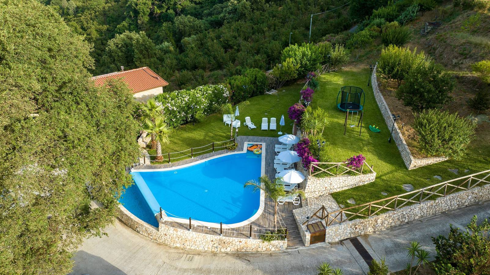 Villa 'Arcaloro Resort' with Sea View, Shared Pool and Wi-Fi in Sant'Angelo di Brolo, Messina Province