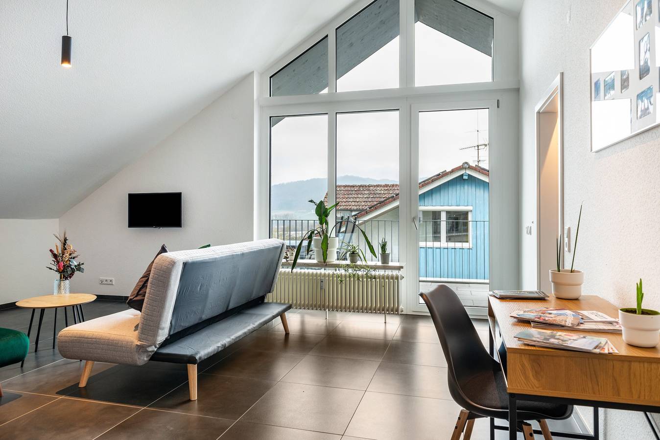 Ganze Wohnung, Ferienwohnung 'Sonne und Mehr' mit Seeblick, privater Terrasse und Wlan in Stockach, Landkreis Konstanz