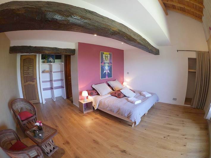 Location de vacances pour 5 personnes, avec Terrasse et Jardin ainsi que Piscine et Sauna à Saint-Esteben - 3