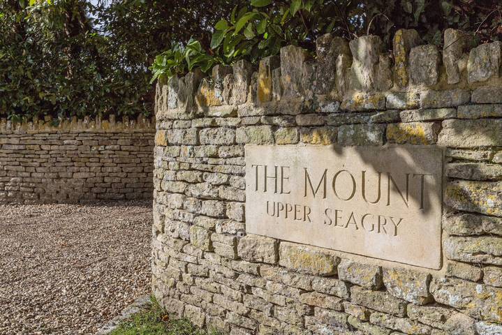Gîte pour 12 personnes avec jardin in Wiltshire