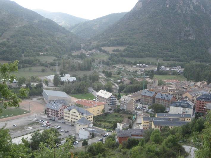 Gîte pour 2 personnes, avec terrasse et jardin à El Pont de Suert - 4