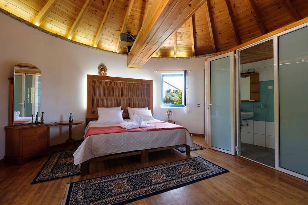 Villa Spyridoula Mill on the Beach in Sidari, Corfu