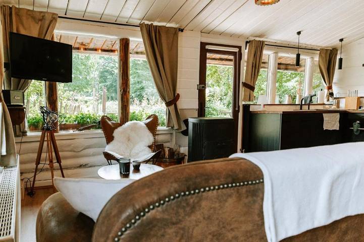 Gîte pour 4 personnes, avec Jacuzzi et Terrasse ainsi que Jardin et Vue dans Heusy - 3