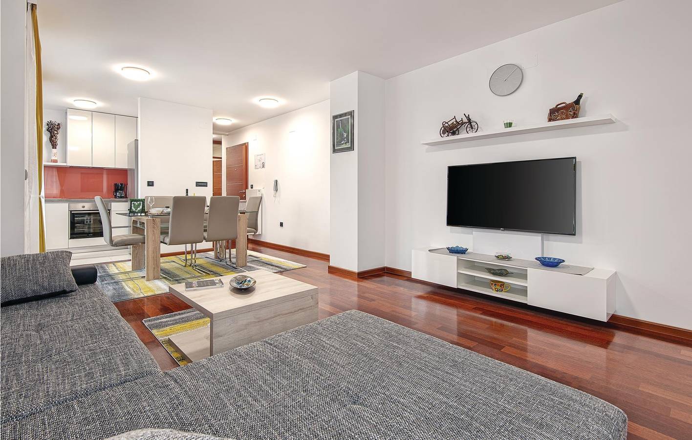 Chique appartement met 1 slaapkamer in Varaždin, met terras en moderne voorzieningen in Varaždin