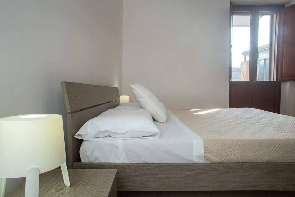 Entire apartment, Casa San Lorenzo 1 - The Fab Stay in Brindisi, Salento
