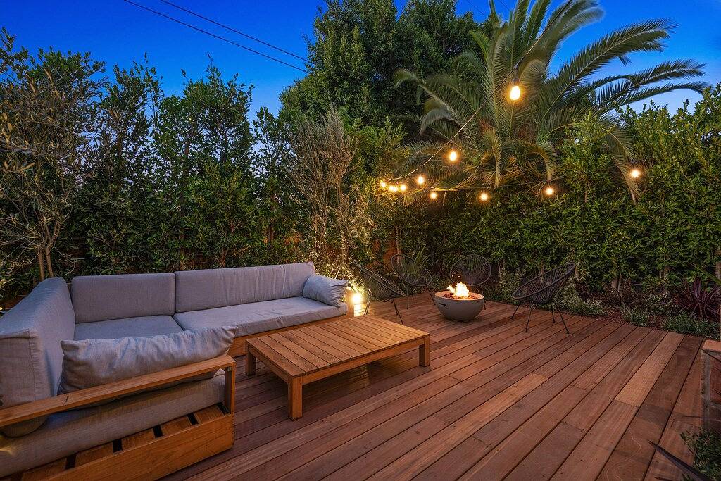 Venice Beach Cottage with incredible outdoor space! in Venice Beach (Los Angeles), Los Angeles