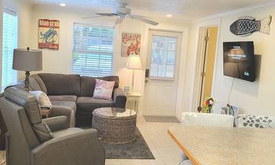 Bungalow for 2 Guests in North Naples, Collier County, Picture 1