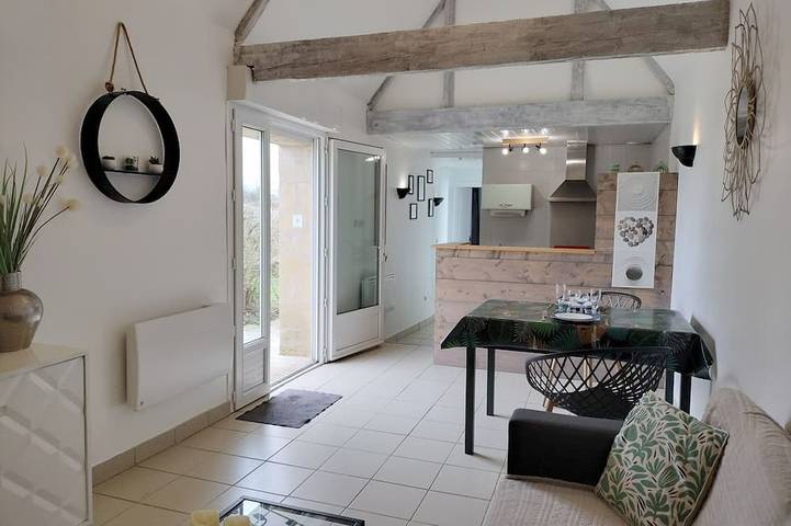 Gîte pour 2 personnes, avec jardin, animaux acceptés