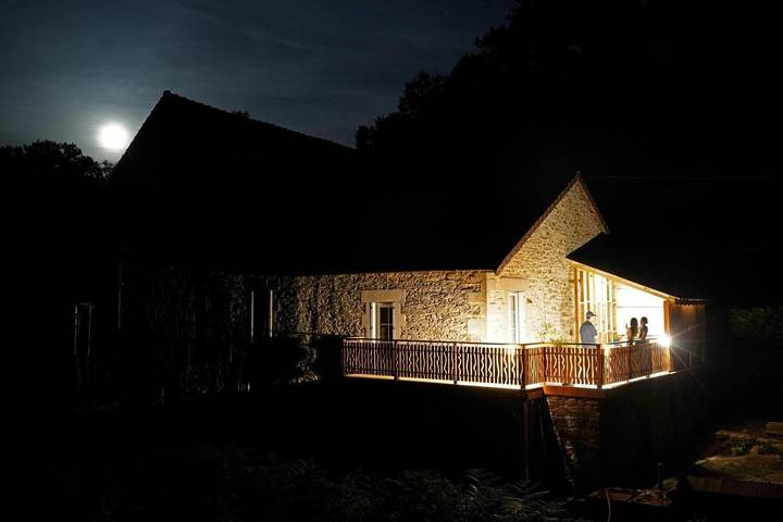 Location de vacances pour 4 personnes, avec vue ainsi que terrasse et jardin à Ambazac - 2