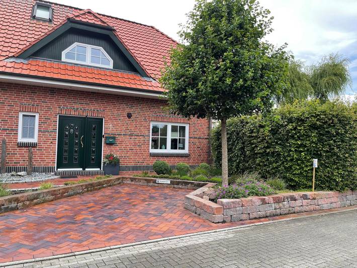 Ferienwohnung für 5 Personen, mit Balkon und Garten in Greetsiel - 2