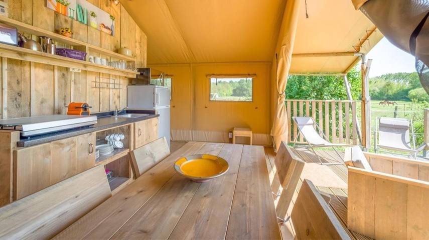 Location de vacances pour 4 personnes, avec jardin ainsi que bassin pour enfant et piscine, animaux acceptés dans Dochamps - 4