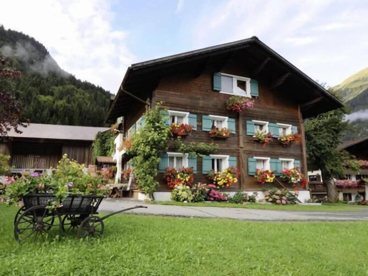 Ganze Wohnung, Ferienwohnung für 5 Personen mit Garten in Sankt Gallenkirch (Stadt), Sankt Gallenkirch