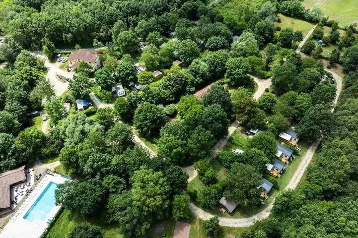 Mobil home pour 6 personnes dans Chateau De La Vigne - 3