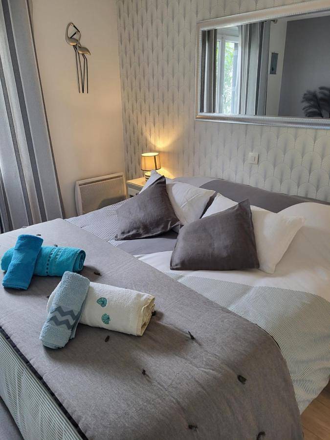 Location de vacances pour 6 personnes, avec jardin, adapté aux familles à Castillon-la-Bataille - 4