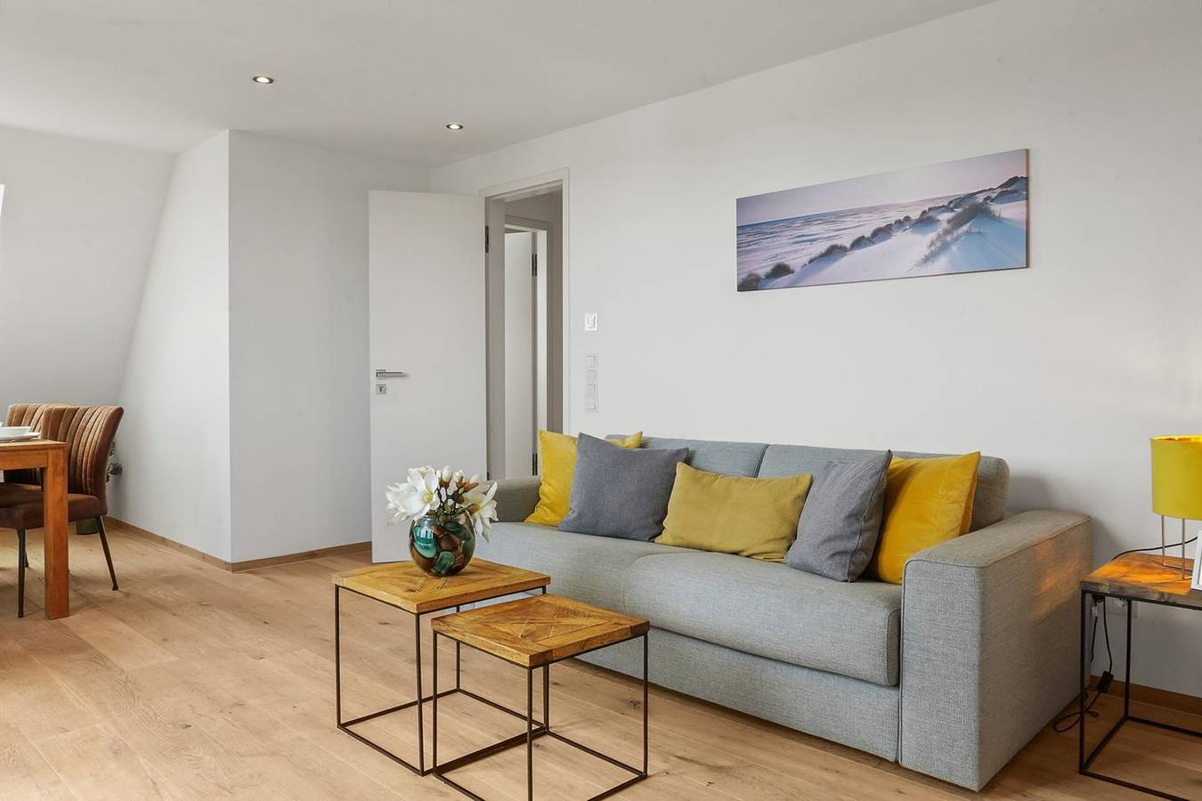 Ganze Wohnung, Stilvolle Ferienwohnung für bis zu 4 Personen, Strandnah mit Balkon und Weitblick in Hörnum, Sylt