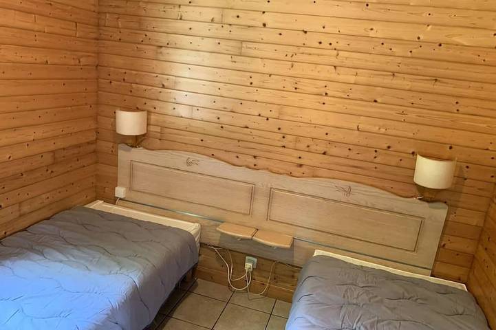 Mobil home pour 6 personnes, avec terrasse, animaux acceptés dans Pescalis Moncoutant - 3