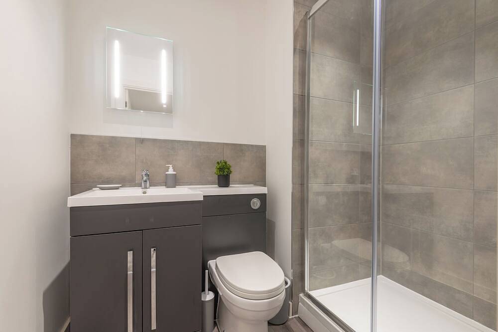 Ganze Wohnung, Thornhill House in Wakefield, Westliches Yorkshire