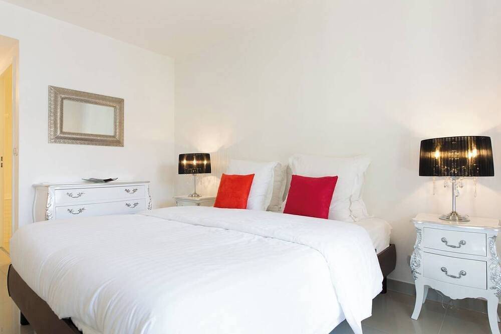 Ganze Wohnung, Martinez Hotel Area: Modern 3 bedrooms w/ terrace in Cannes, Mittelmeerküste (Frankreich)