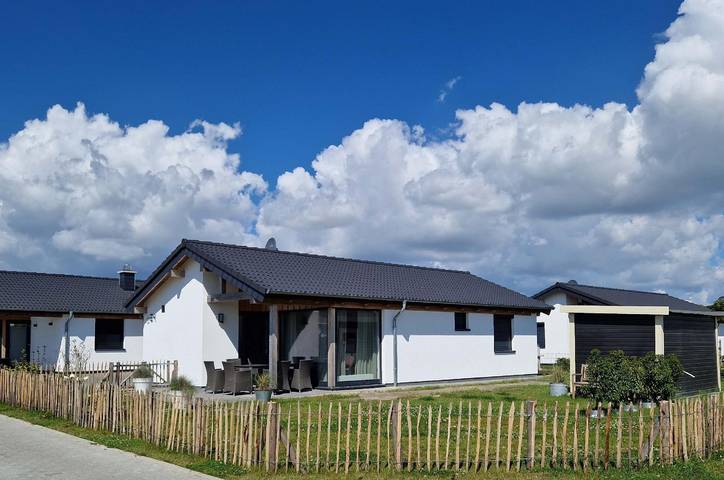 Glamping voor 5 personen, met tuin aan de Waddenzee