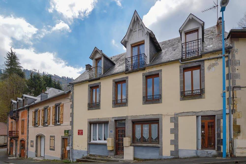 Gîte pour 4 Personnes dans La Bourboule, Région de Clermont-Ferrand