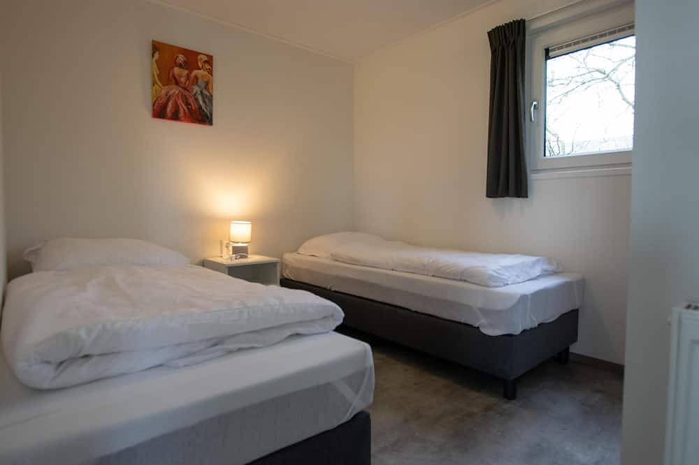 Rustig gelegen chalet met waanzinnig uitzicht, strand op 7km in Heiloo, Alkmaar & Surroundings
