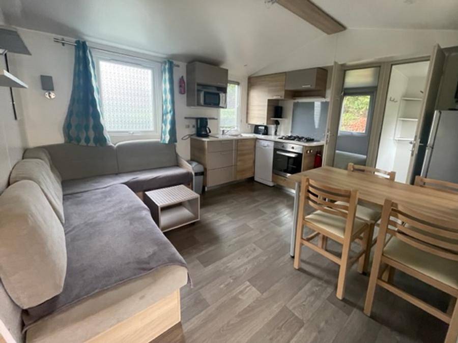 Tour Opérateur et particuliers sur camping Les Charmettes -  Funpass non inclus - Mobile home 6 persons - 2 bedrooms with air conditioning (Immobilhome) in Les Mathes, Côte de Beauté