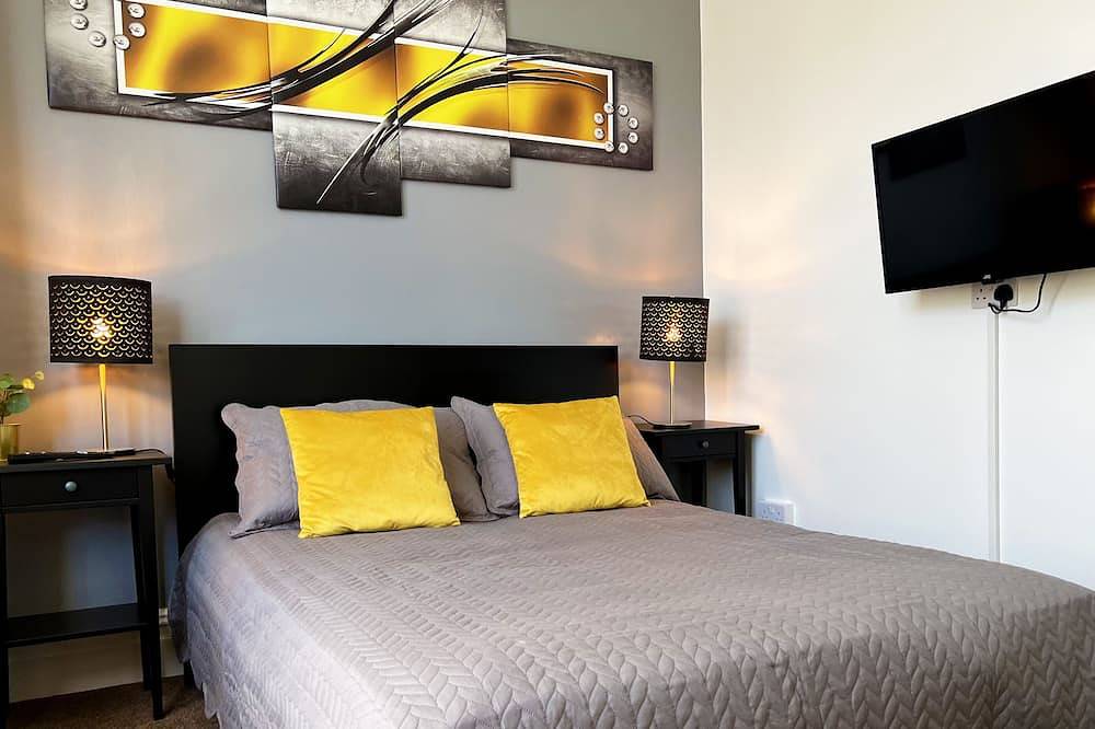 Entire apartment, Large Serviced Apartment - Taunton in Taunton, Somerset