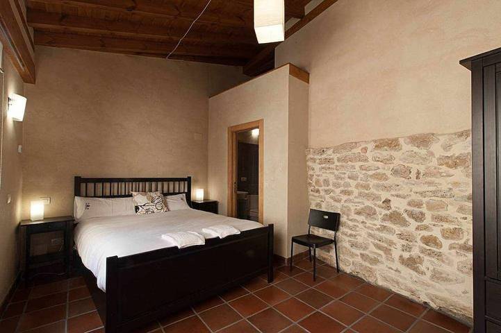 Location de vacances pour 10 personnes, avec jardin et terrasse, animaux acceptés à Aguilar de Campoo - 2