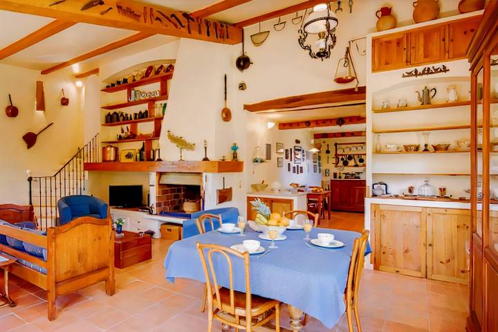 Gîte pour 8 personnes, avec terrasse et jardin, adapté aux familles à La Garde-Freinet - 3