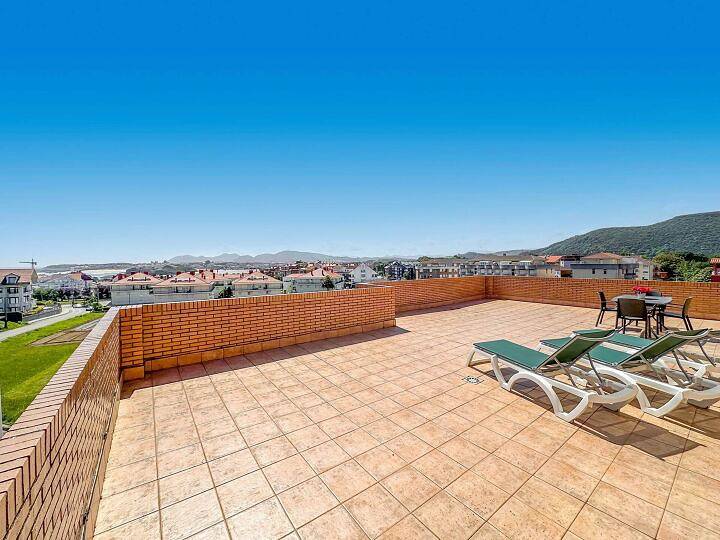Apartamento entero, Apartamento en Ático in Isla, Arnuero