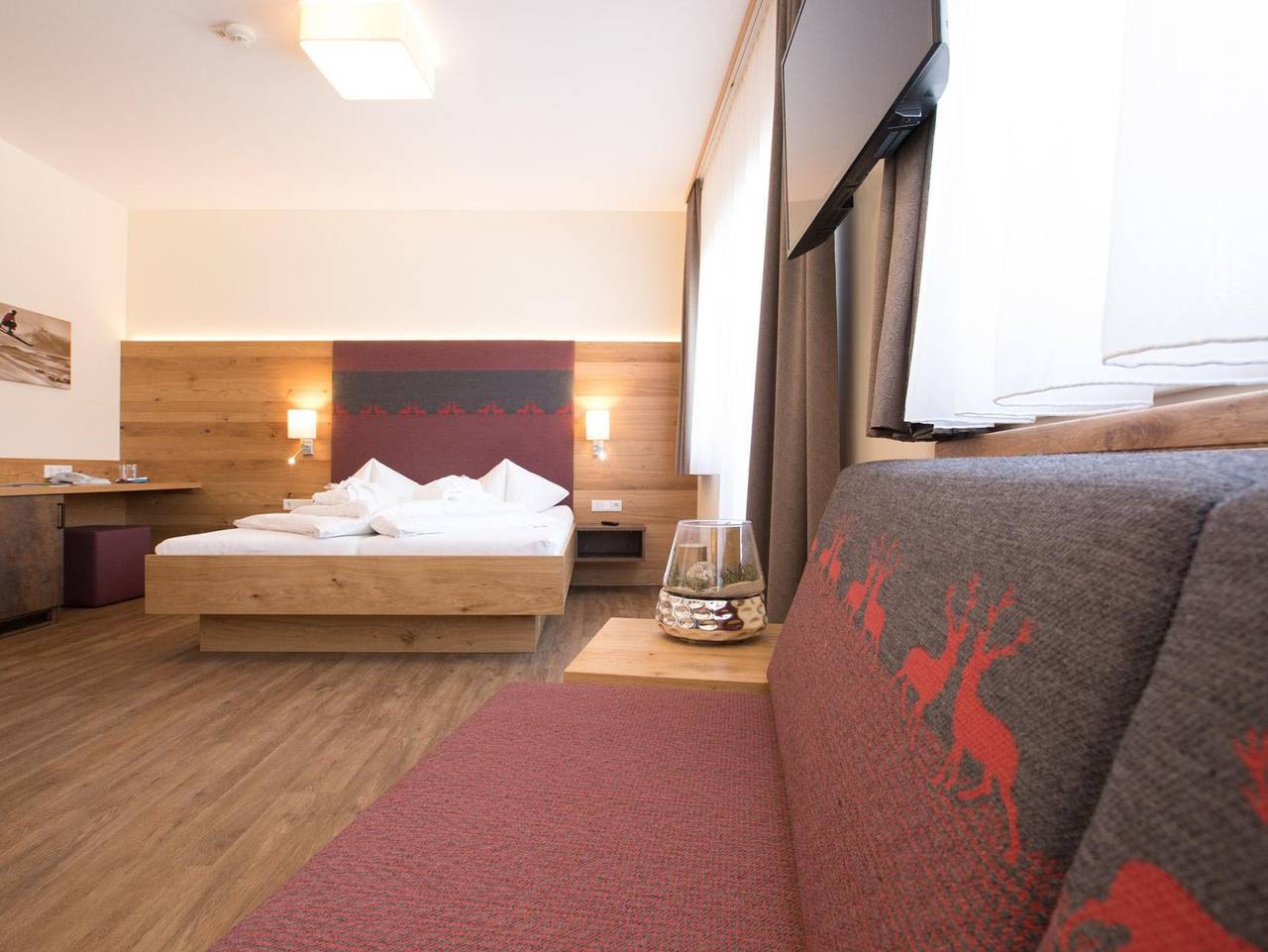 Panoramahotel Gürtl - Doppelzimmer mit Dusche, Wc - classic in Haus, Schladming-Dachstein