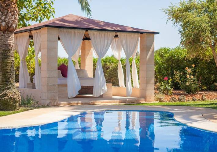 Villa für 8 Personen, mit Terrasse und Garten - 1