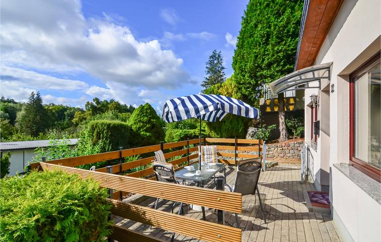 Ferienhaus für 3 Personen, mit Terrasse und Ausblick in Groß Nemerow - 3