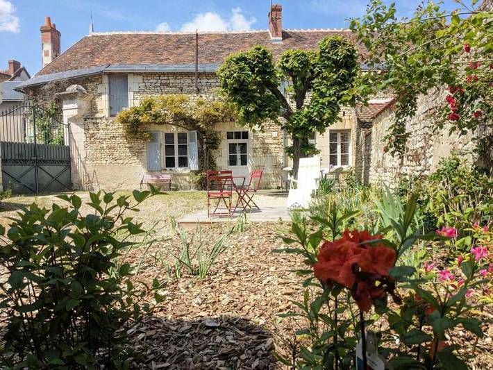 Location de vacances pour 4 personnes, avec Terrasse et Jardin à Verneuil-le-Château