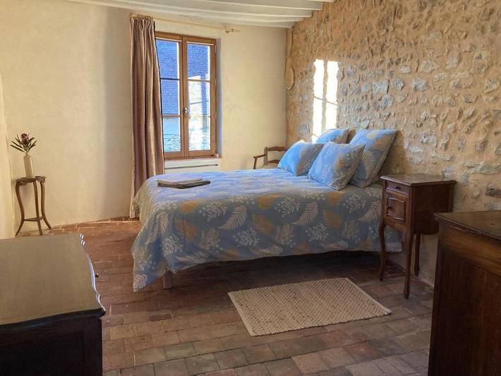 Gîte pour 2 personnes, avec jardin, animaux acceptés à Saint-Sauveur-en-Puisaye - 2